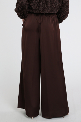 Vera Mont 03004262 Bruin