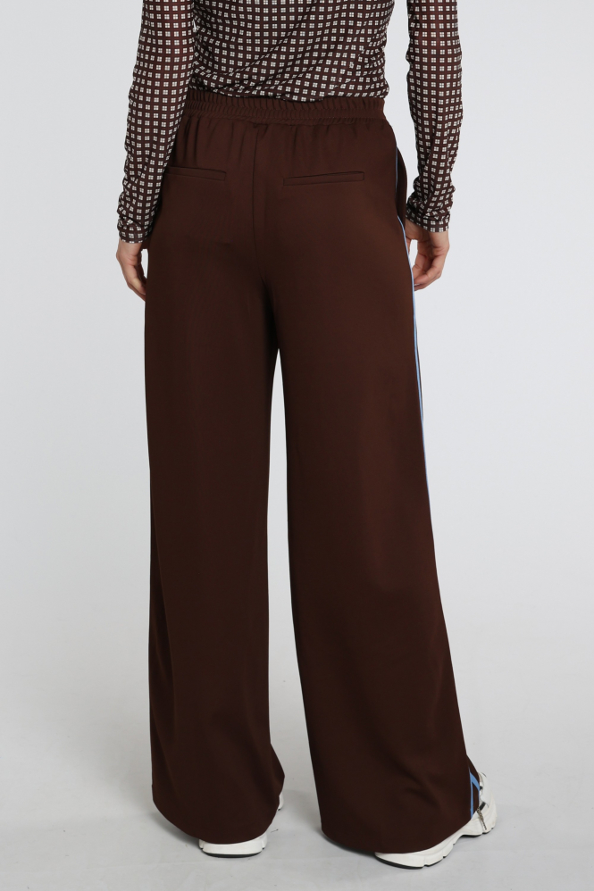 Pom Amsterdam SP9715 Nora Broek Bruin