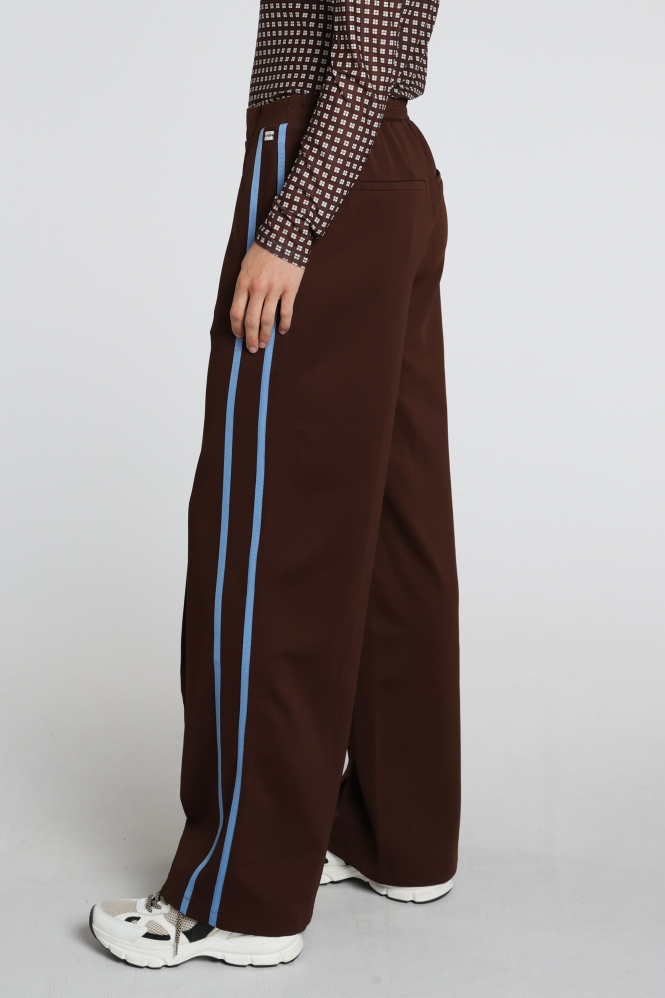 Pom Amsterdam SP9715 Nora Broek Bruin