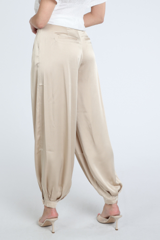 Neo Noir Fayla drapy balloon Beige