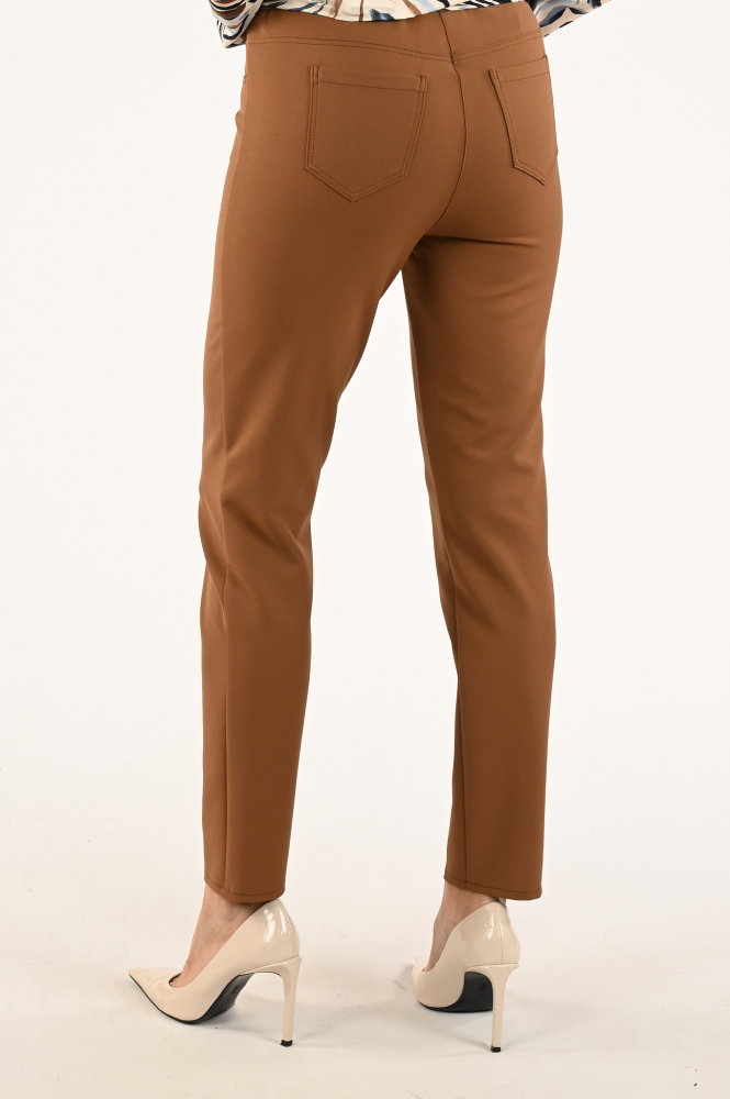 Frank walder 722607 Broek Bruin