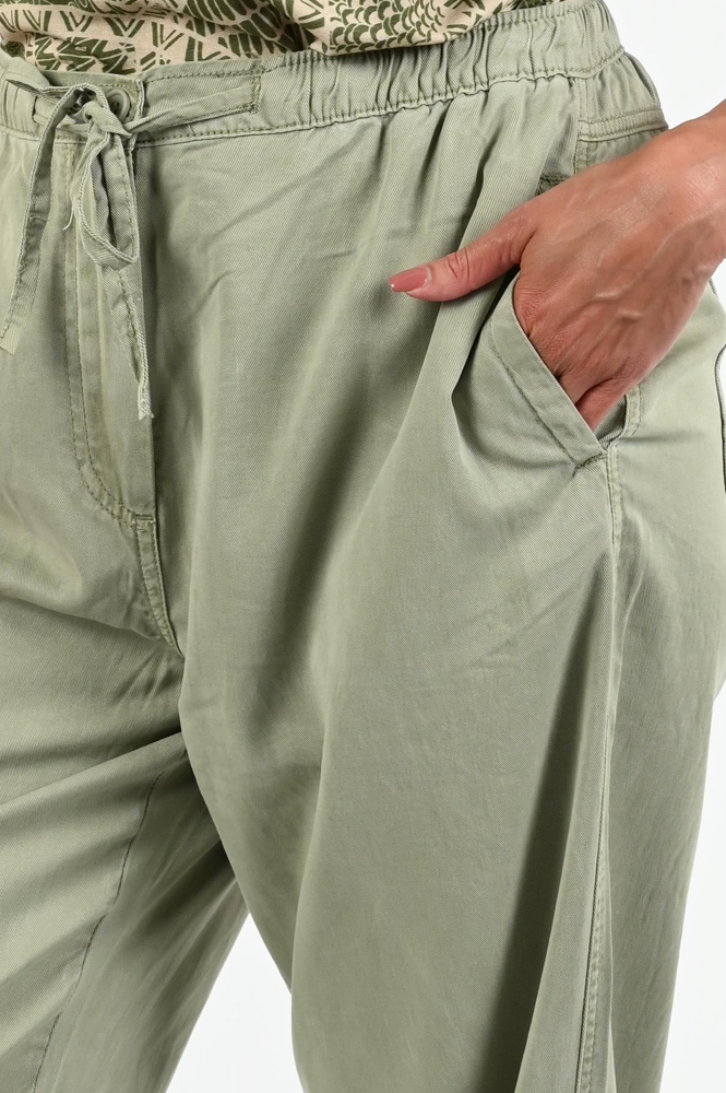 Geisha 51021-10 Broek Groen