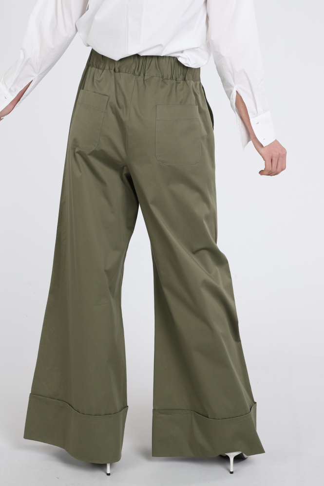 Caroline Biss 1524 Broek Groen