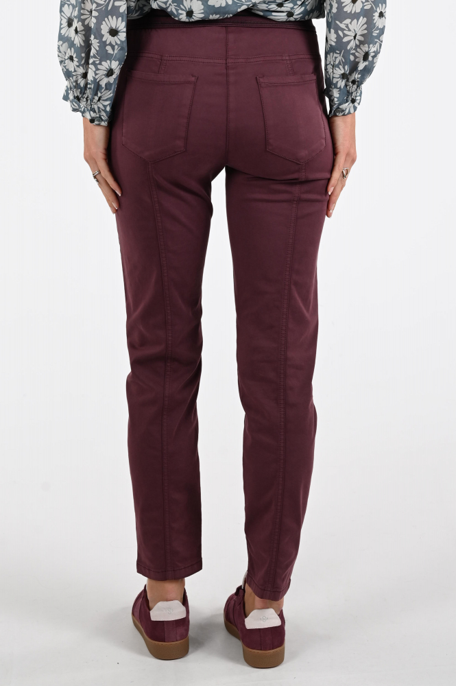 Luisa Cerano 627600-1883 Broek Rood