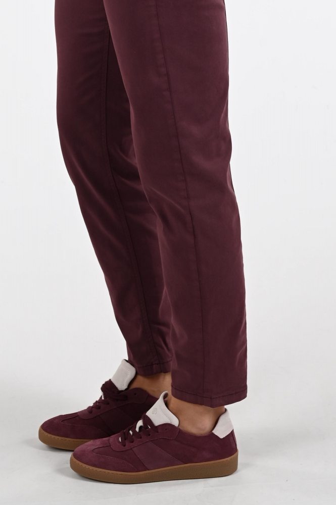 Luisa Cerano 627600-1883 Broek Rood