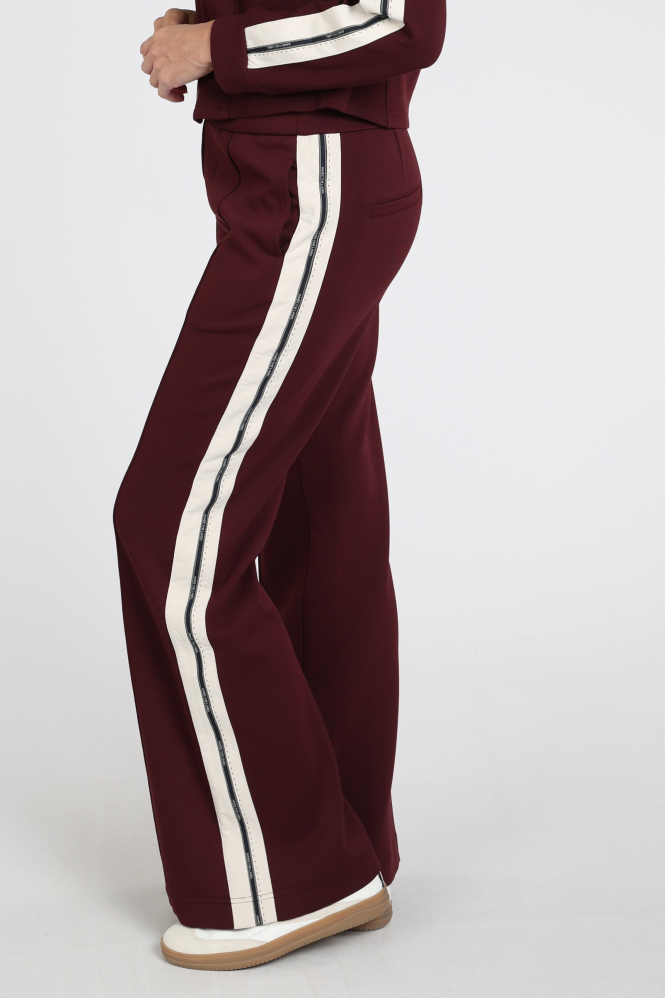 Aimée the label Iceland Pants Broek Rood
