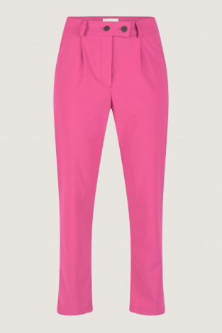 Jane Lushka U2231435 Roze