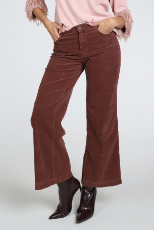 Rosner Audrey 64323/233-48 Rood