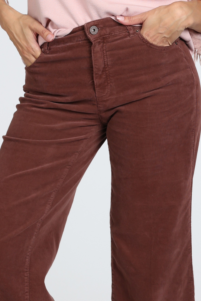 Rosner Audrey 64323/233-48 Broek Rood
