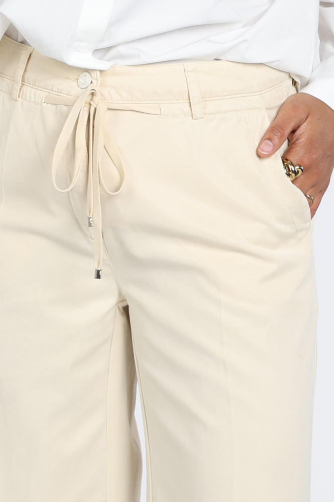 Cambio Adrienne Broek Geel
