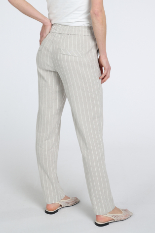 Rosner May Zigarette Wit