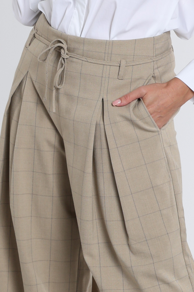 Aimée the label Nyk Trousers Broek Beige