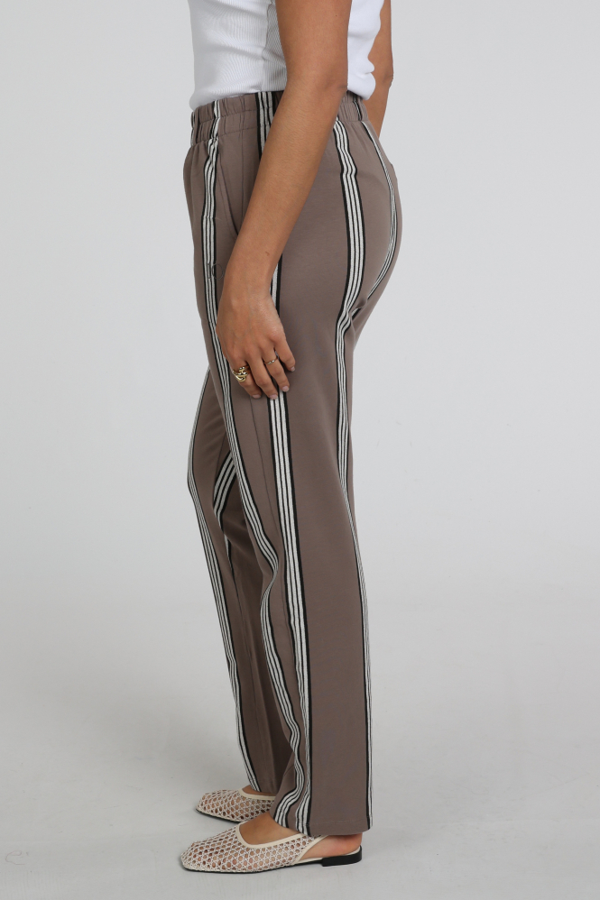 10 Days 20-015-6202 Broek Bruin