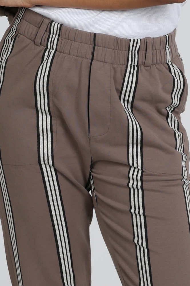 10 Days 20-015-6202 Broek Bruin