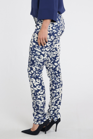 Marc Cain BC 81.35 J41 Blauw