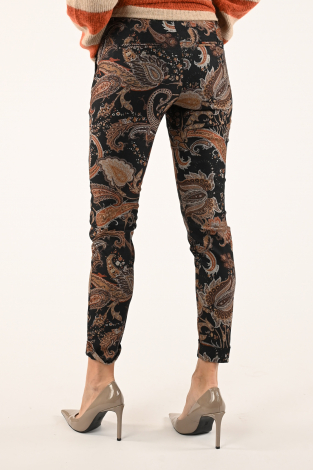 NickJean Sandy Paisley Bruin