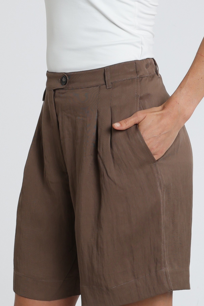 Yaya 01-321032-605 Short Bruin