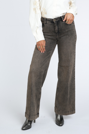 Rosner 64906 233-48 Bruin