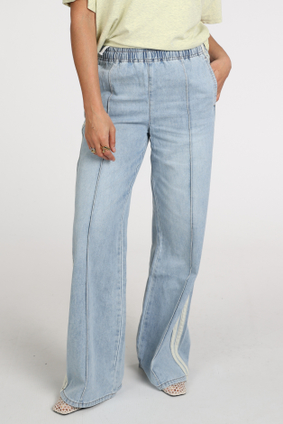 Geisha 61051-10 Blauw