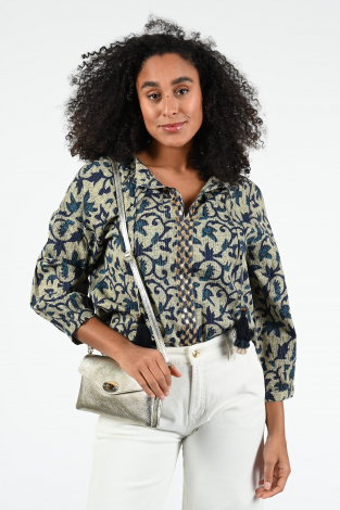 Ornella leder tas Goud